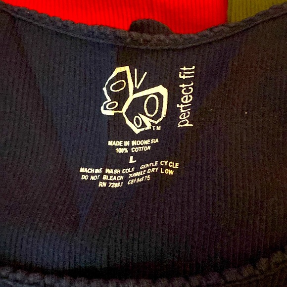Perfect Fit Tank Tops - Picture 2 of 2